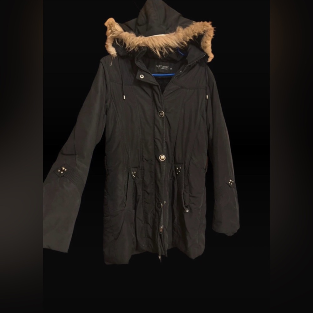 Kids puffer jacket with fur hood